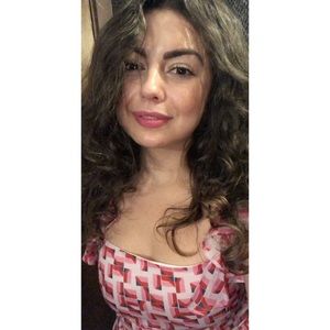 Meet your Posher, Tyna